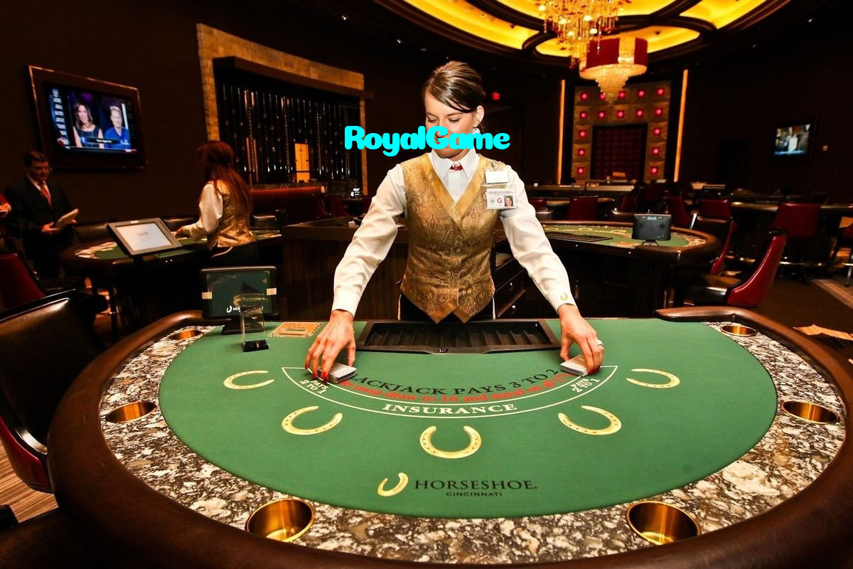 RoyalGame casino presented on mobile device in Pakistan with slots and live games